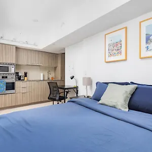 Apartment Micro Studio In Heart Of Downtown! Toronto